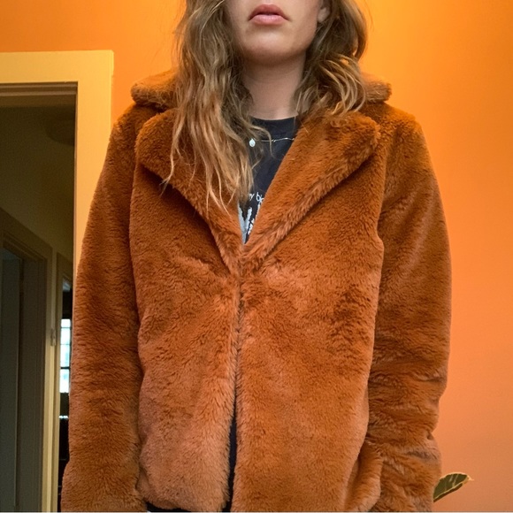 [sold] Vagabond Brown Tan Faux Fur Jacket - Small - Picture 11 of 11